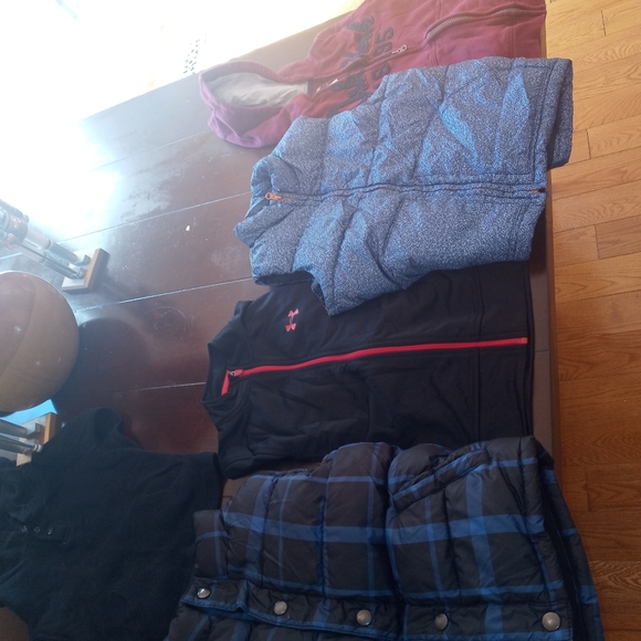 Boys outerwear size 6/8 - Picture 1 of 5